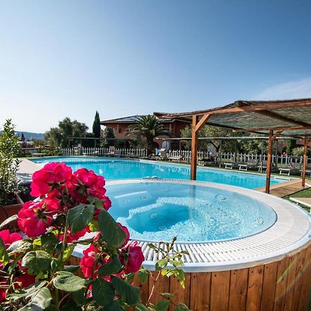 Agriturismo Borgo Campetroso Суверето Екстер'єр фото