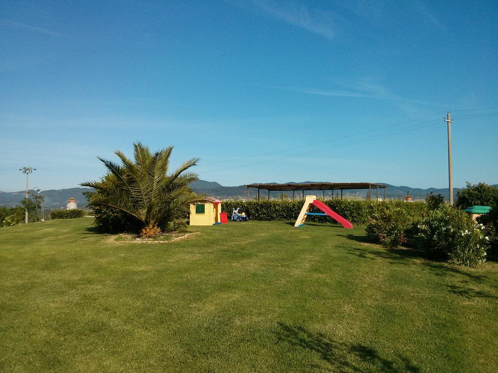 Agriturismo Borgo Campetroso Суверето Екстер'єр фото