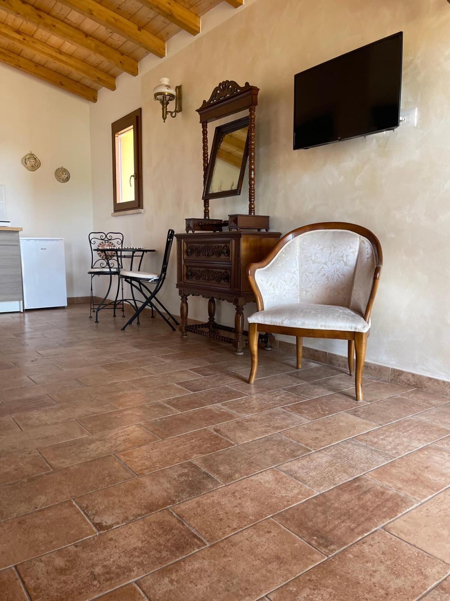 Agriturismo Borgo Campetroso Суверето Номер фото