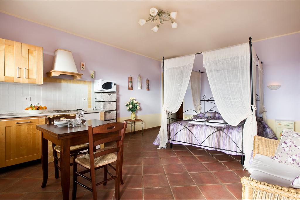 Agriturismo Borgo Campetroso Суверето Екстер'єр фото